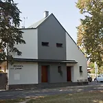 Linhart Guest house